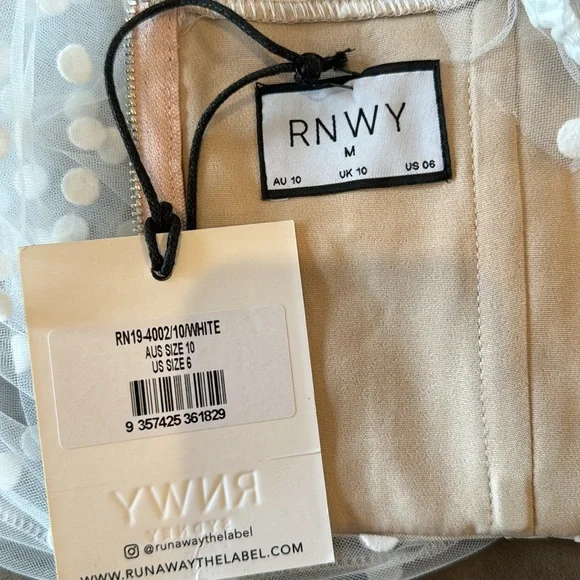 Runaway The Label Chloe White Spot Crop Top Size Medium NWTi - Picture 11 of 15